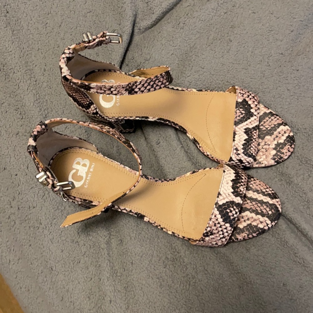 Gianni Bini heels - size 7 1/2